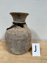 Load image into Gallery viewer, Pot w/Handle