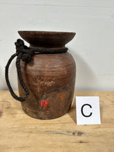Load image into Gallery viewer, Pot w/Handle