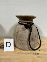 Load image into Gallery viewer, Pot w/Handle