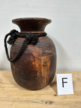 Load image into Gallery viewer, Pot w/Handle