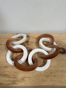 8 Links Chain